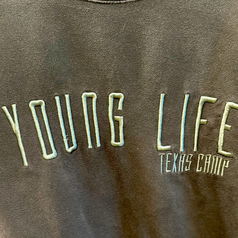 Adult oversided large sweatshirt young life Texas camp , green